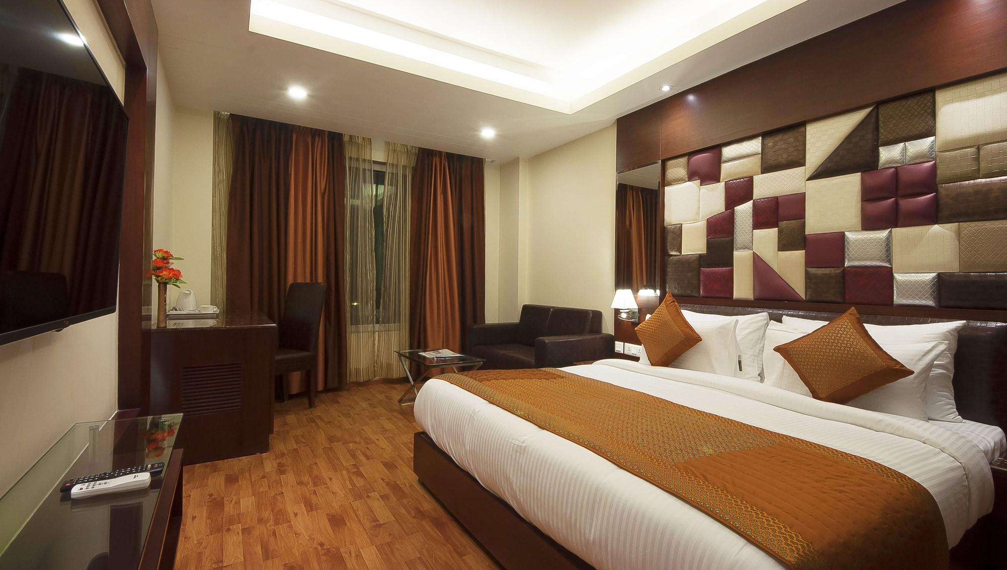 Hotel Golden Grand Delhi Kültér fotó